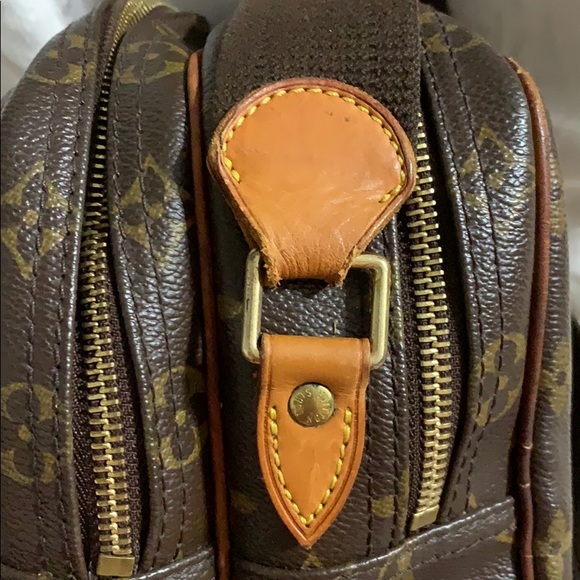 Authentic Louis Vuitton Reporter - Picture 6 of 8